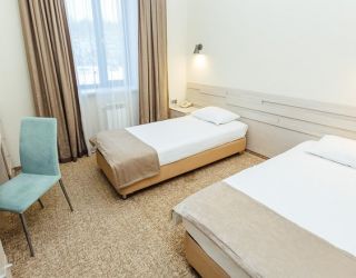 *Туристический комплекс «Экопарк Поляны»