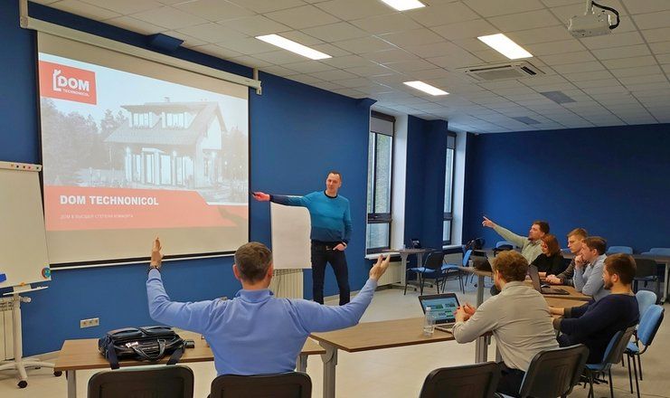 *Туристический комплекс «Экопарк Поляны»